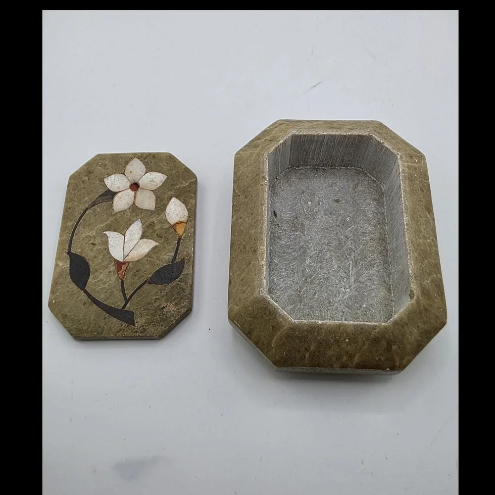 Vintage Indian Soapstone Trinket Box Floral Inlay Hand Carved SERRV Decor
